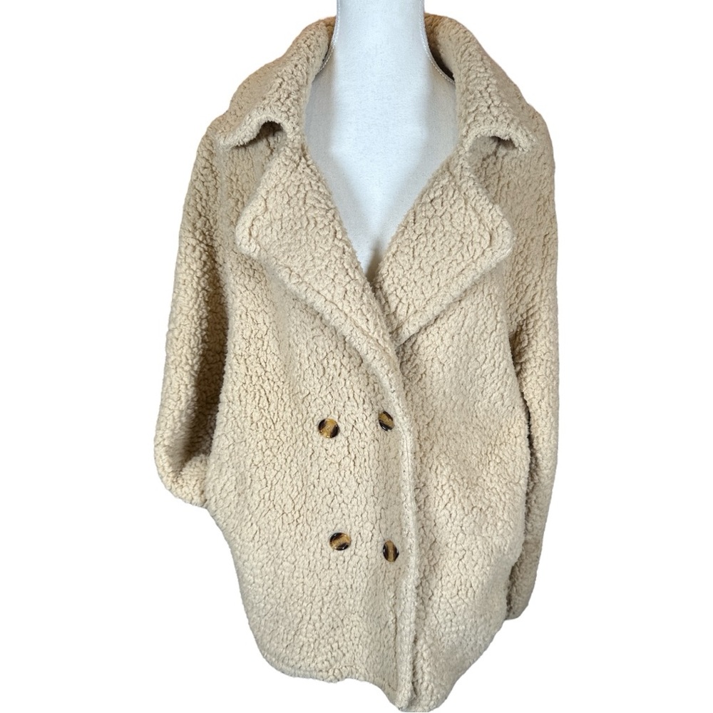 Cozy Cream Double-Breasted Women's Teddy Coat - Picture 5 of 9